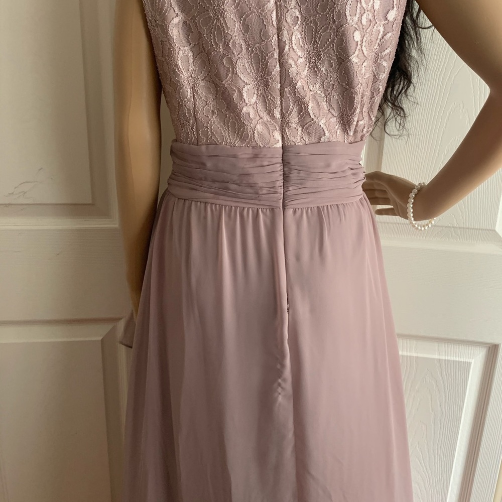 Beautiful Evening Gown - Picture 14 of 16